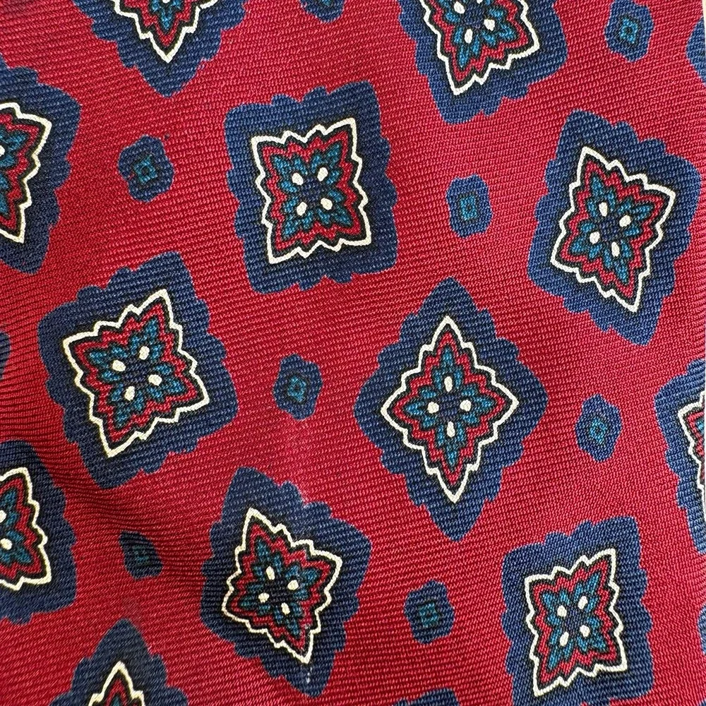 Lands' End Men's Red Blue Geometric Woven Silk Pointed Tie One Size